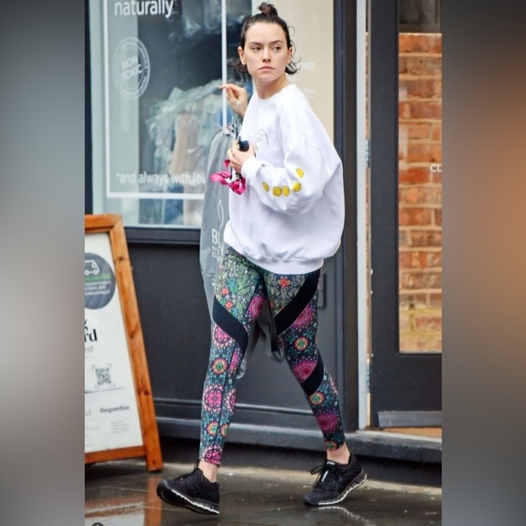 Nike x Riccardo Tisci Kaleidoscope Floral Leggings As Seen on Daisy Ridley - Picture 1 of 8